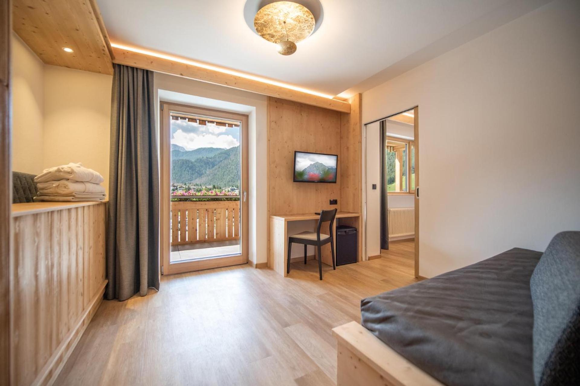 Hotel Condor San Vigilio Di Marebbe Room photo